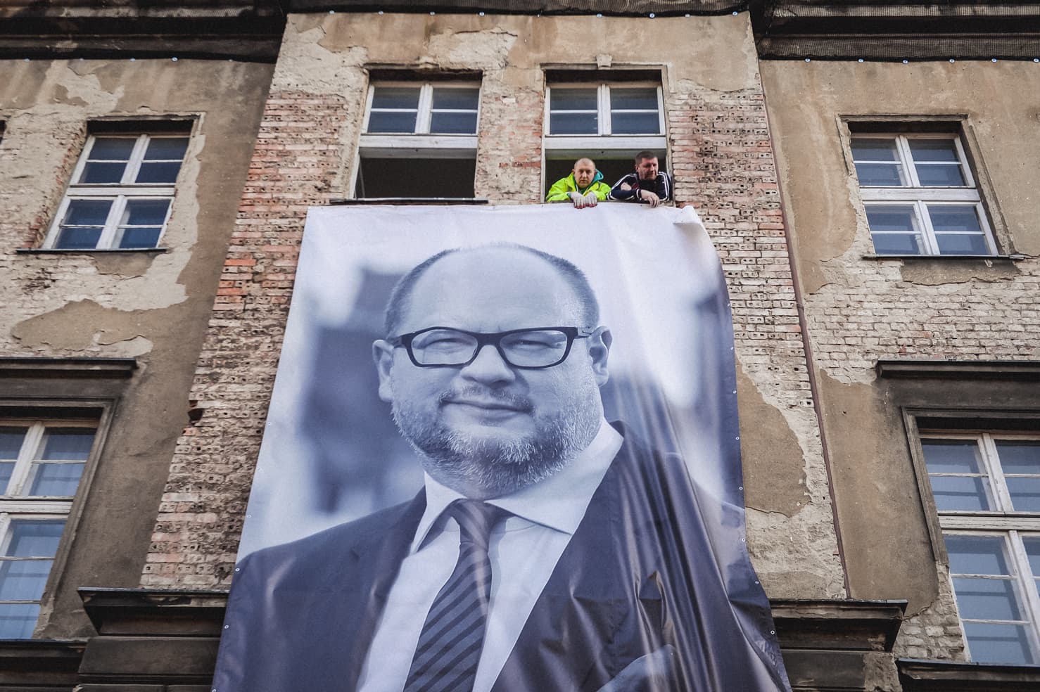 Mourning Pawel Adamowicz — cover photograph